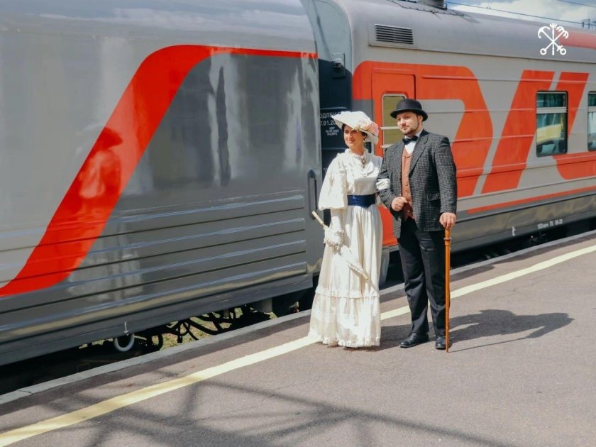 Пассажирский поезд