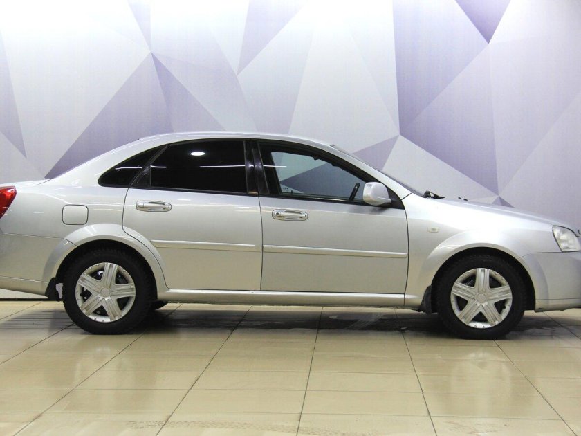 Chevrolet lacetti 2011