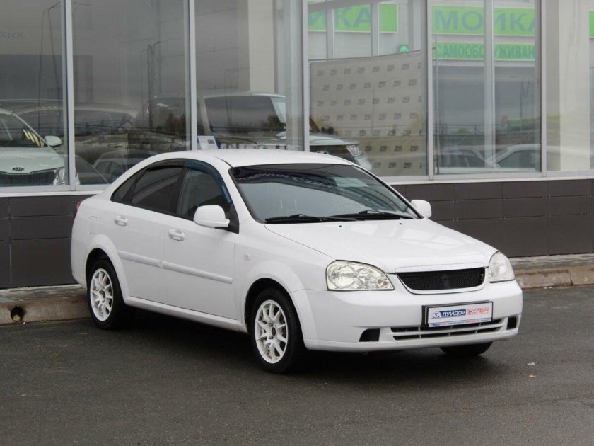 Chevrolet lacetti 2012