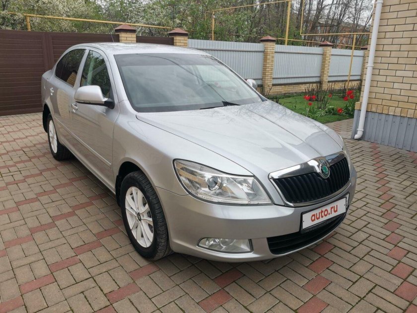 Октавия 12 год