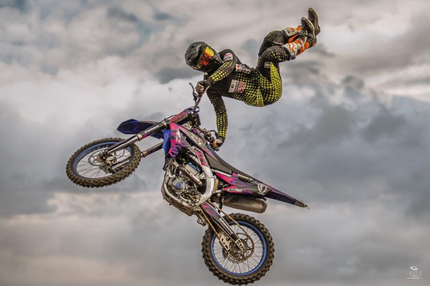 Каскадёрский огонь