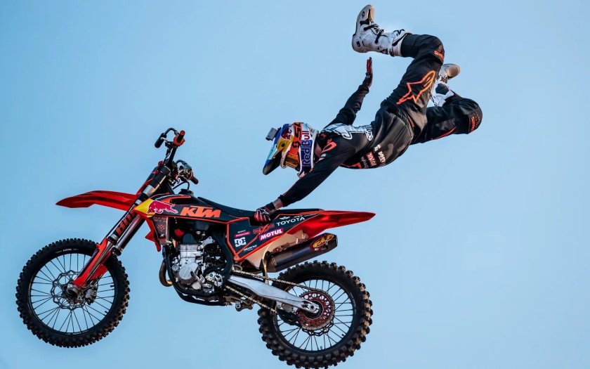 Мотофристайл Red bull