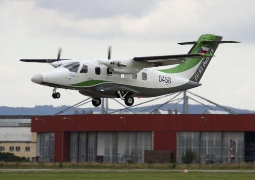 Самолёт Evektor ev-55 Outback