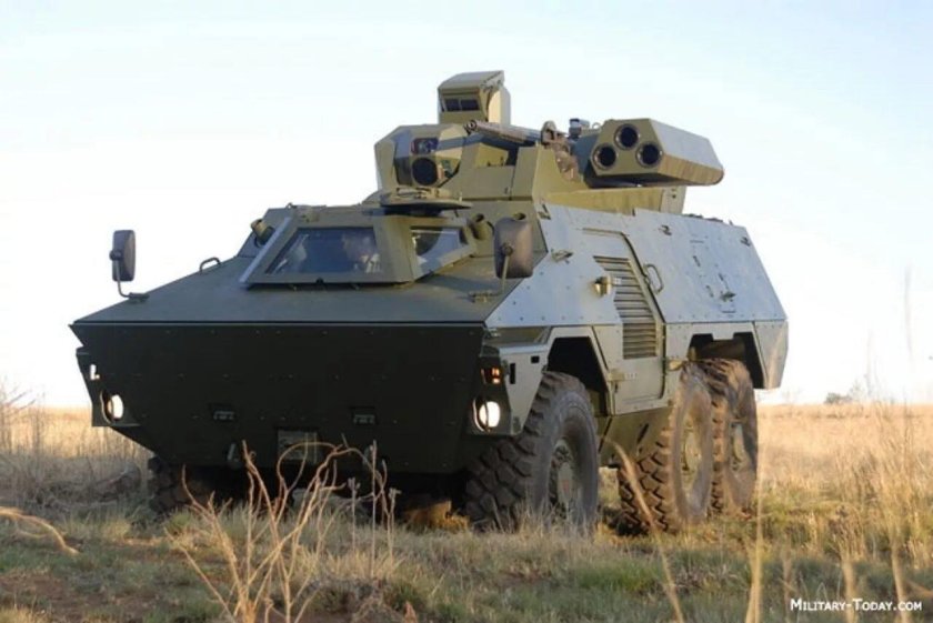 ЮАР БМП Ratel