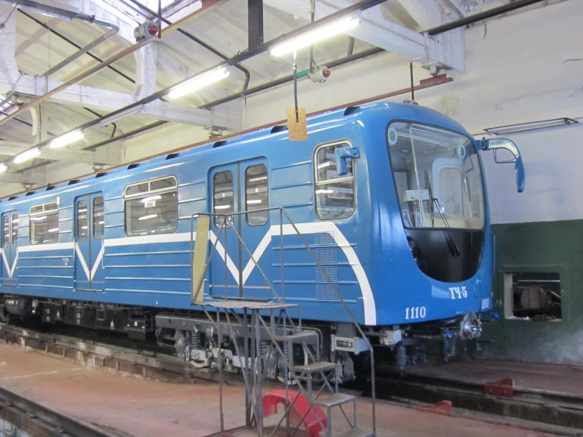 Вагоны метрополитена 81 717 81 714