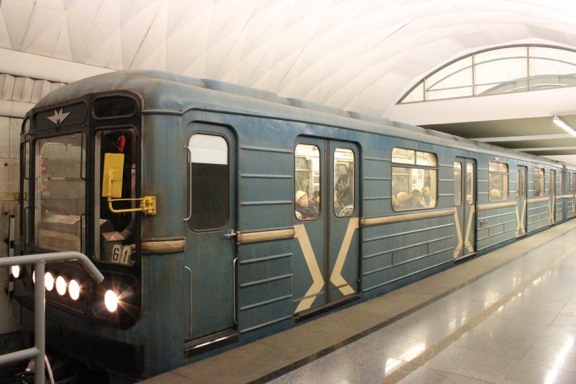 81-717/714 Вагоны