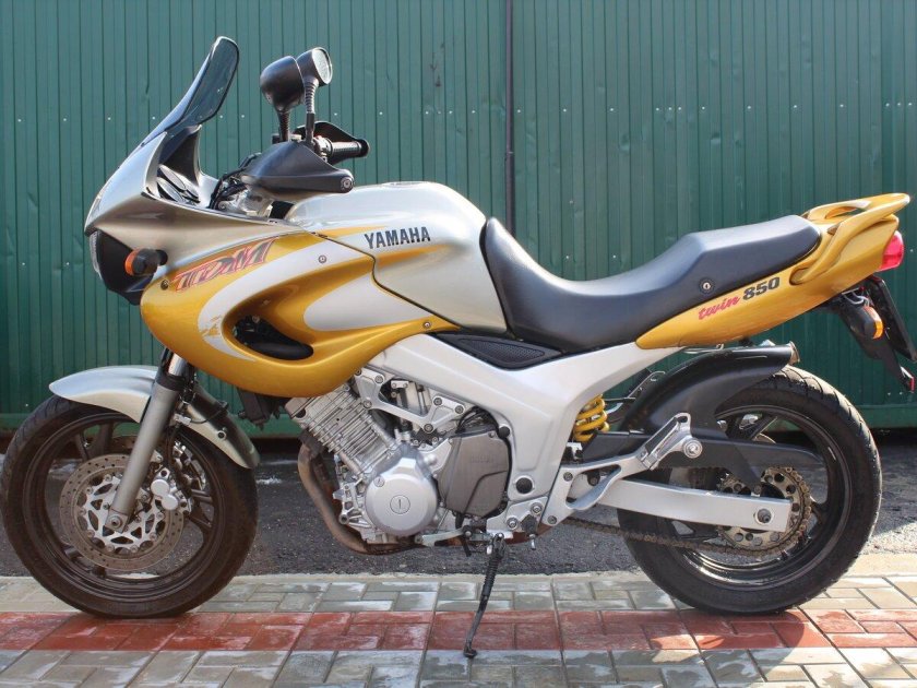 Yamaha TDM 850