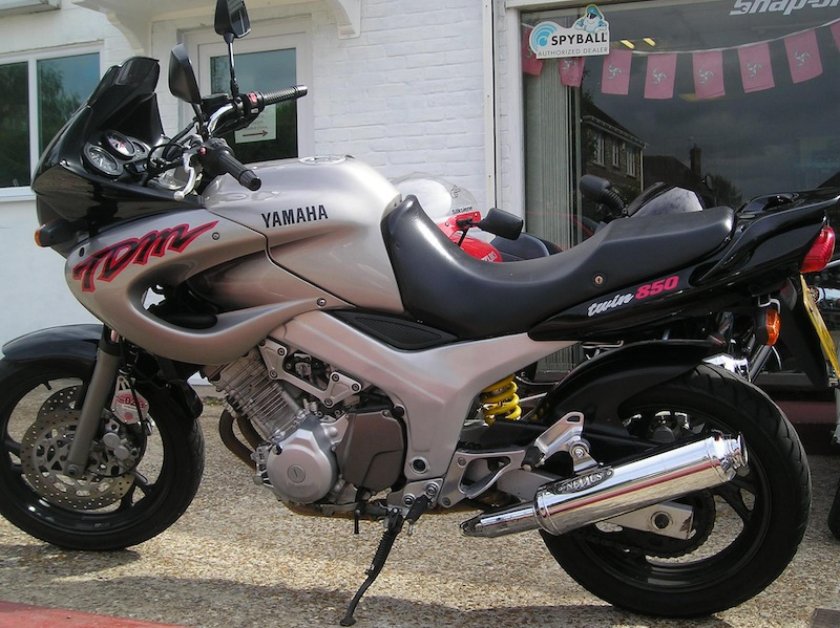Yamaha TDM 850