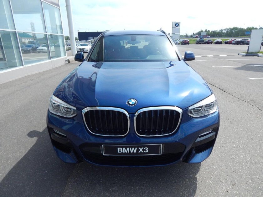 БМВ 520 синий