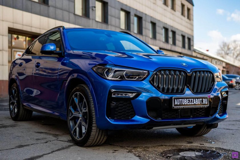 BMW x6 Blue