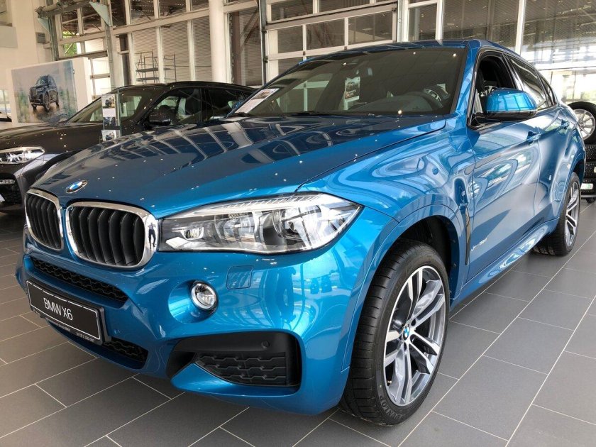 BMW x6 синий