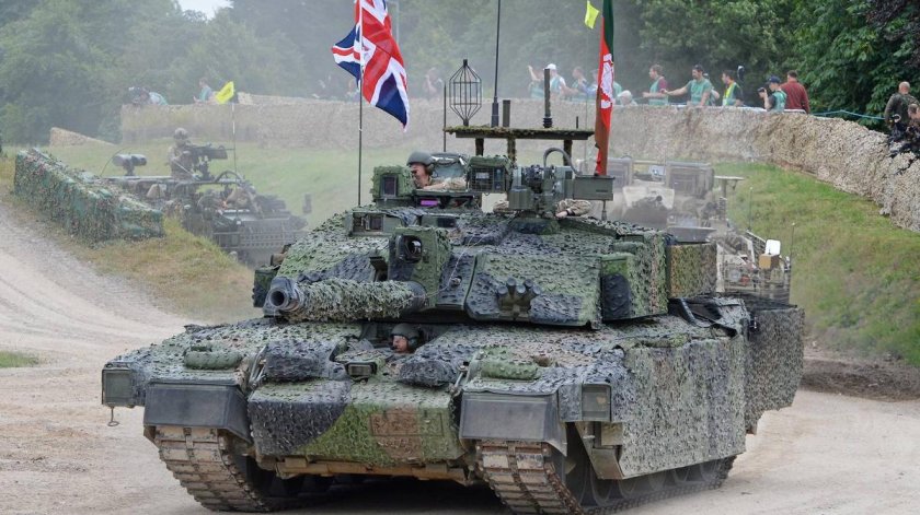 Танк Англии Челленджер 2