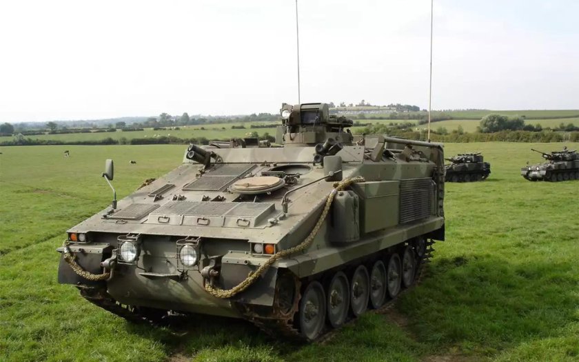 БТР fv103 Spartan