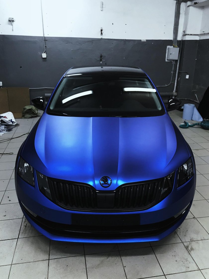 Skoda Octavia a7 синяя