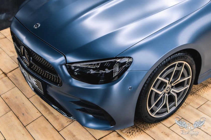 BMW individual Stratus Grey Metallic