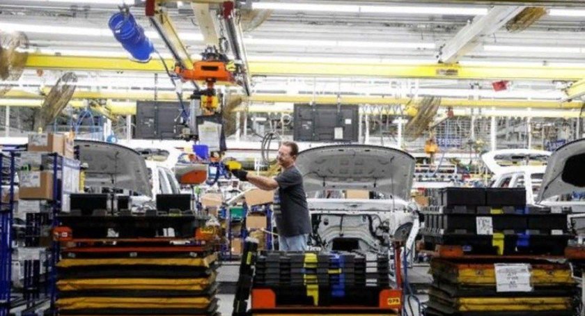 Автогигант США