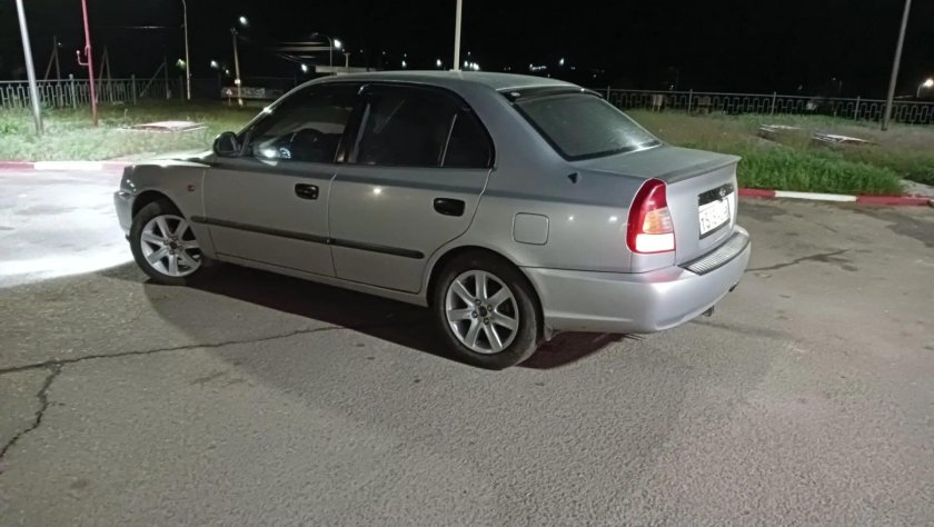 Хендай акцент на 15 дисках