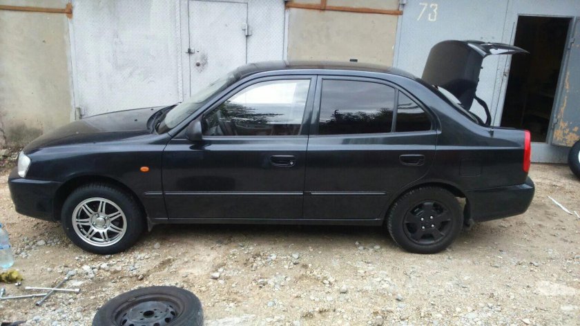 Hyundai Accent диски r14