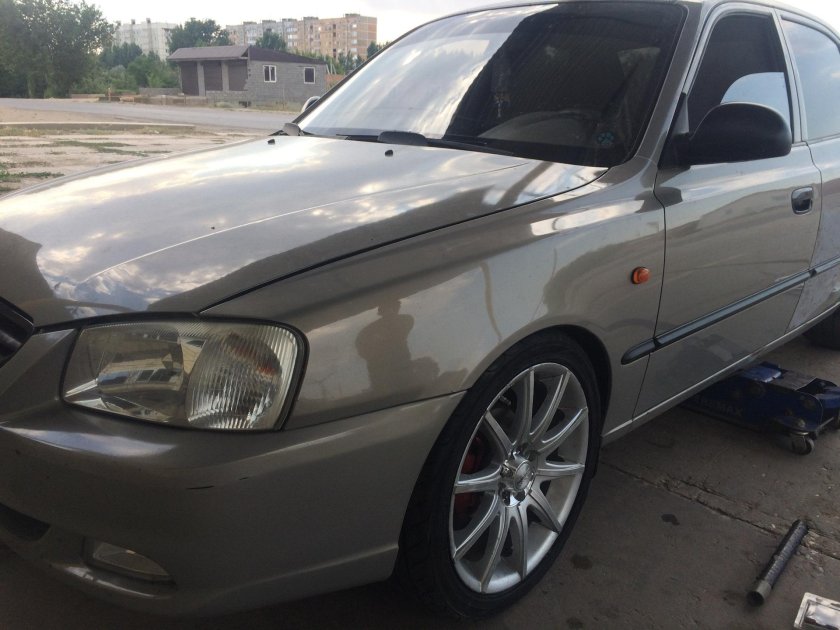 Хендай акцент r16