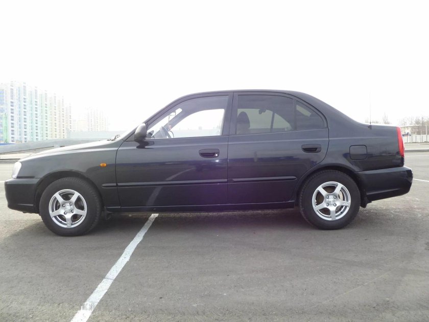 Хендай акцент r 15