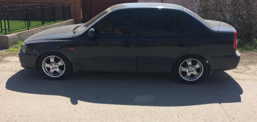 Хендай акцент r 15
