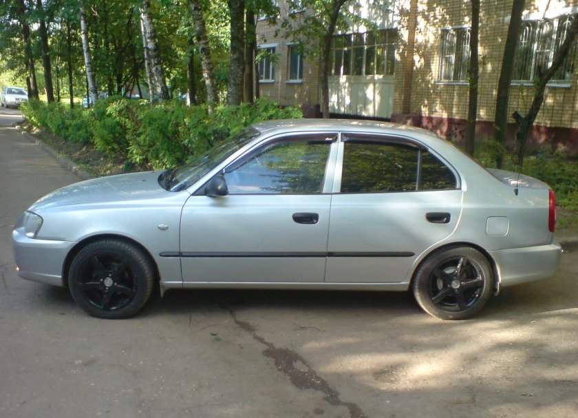 Хендай акцент r 15