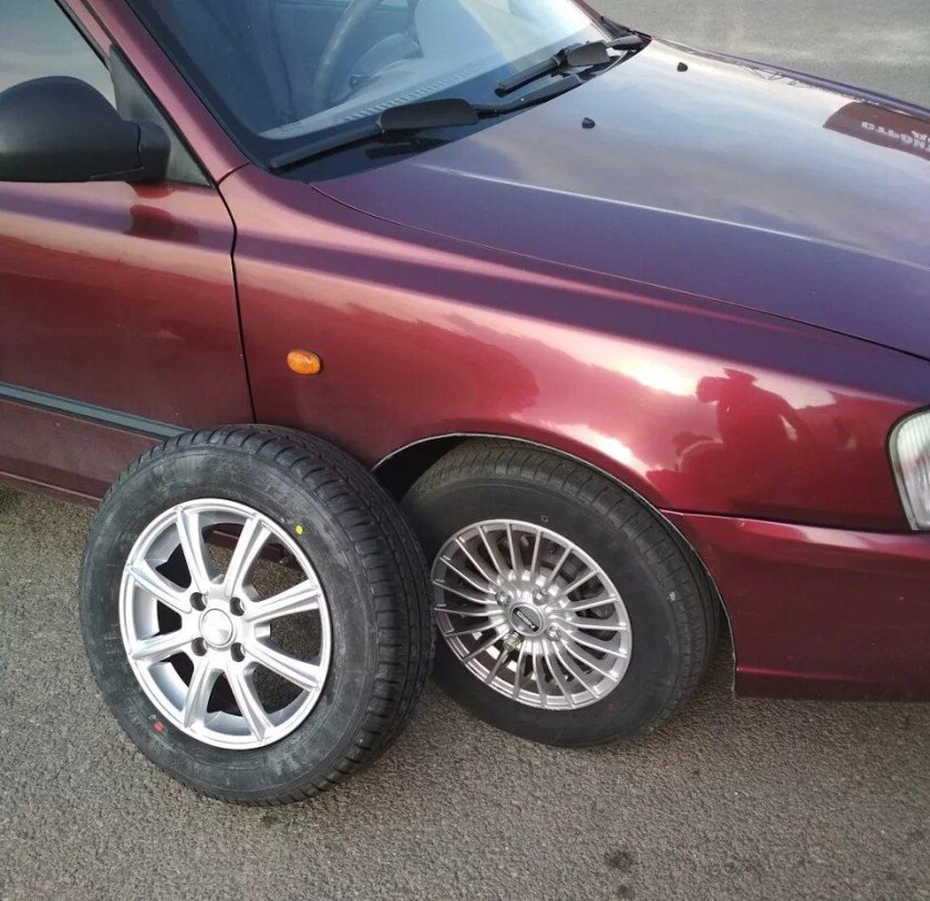 185 65 R14 Hyundai Accent