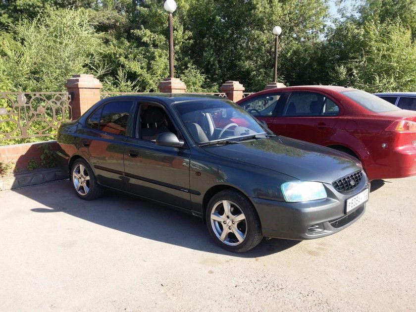 Хендай акцент r 15
