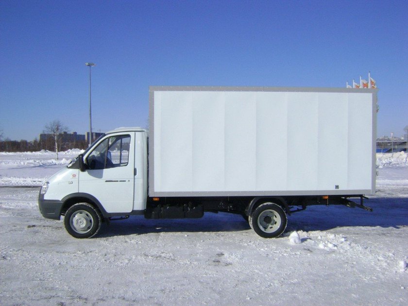 ГАЗ 3302 промтоварный фургон