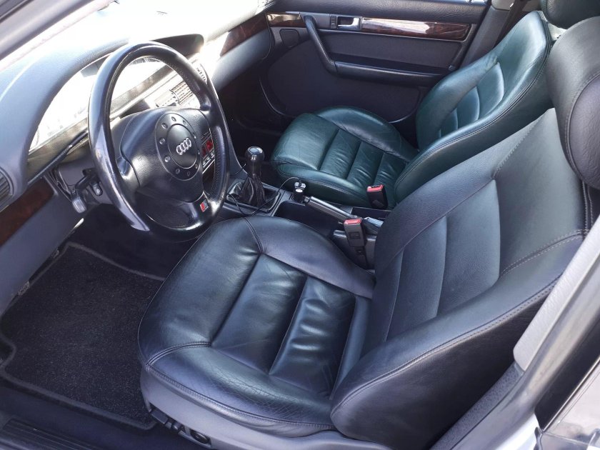 Кожаный салон Ауди 100 с4