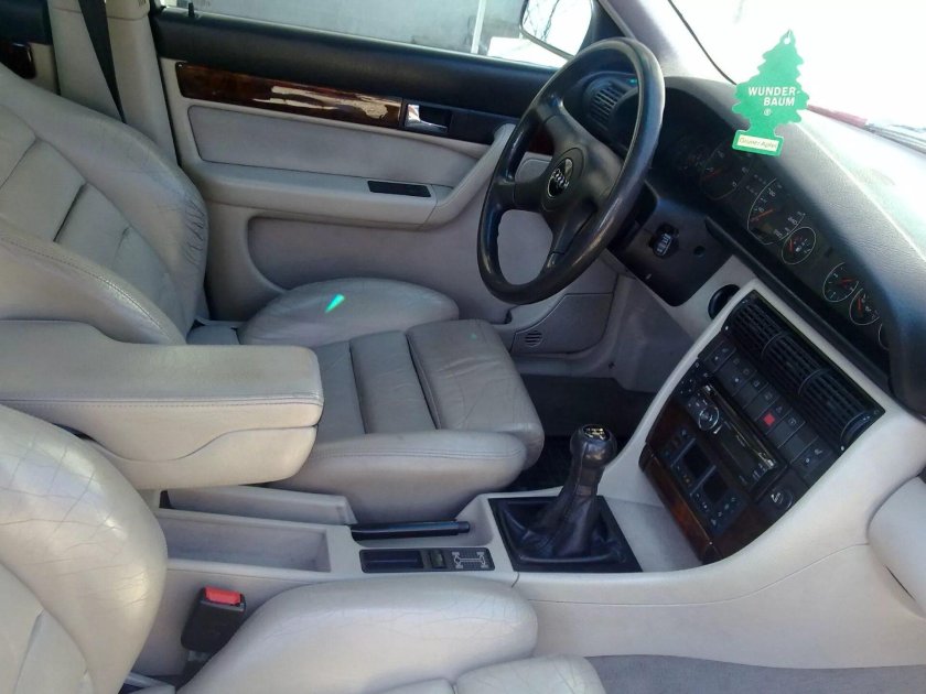 Audi a6 c4 салон