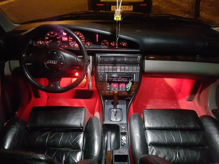 Audi a6 c4 1997 салон