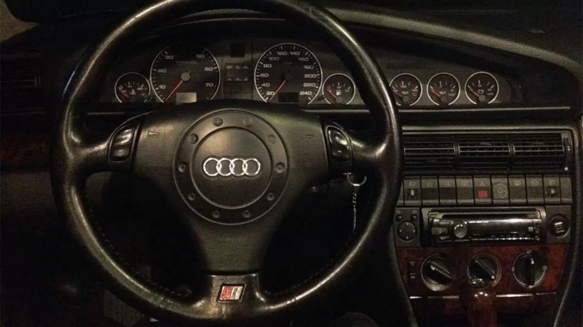 Руль Ауди s6 c4