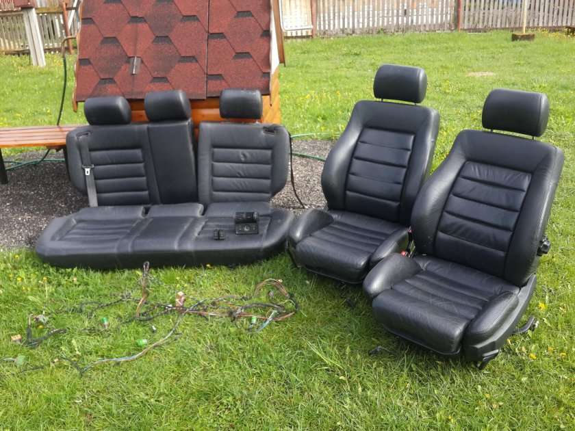 Сиденья Ауди 100