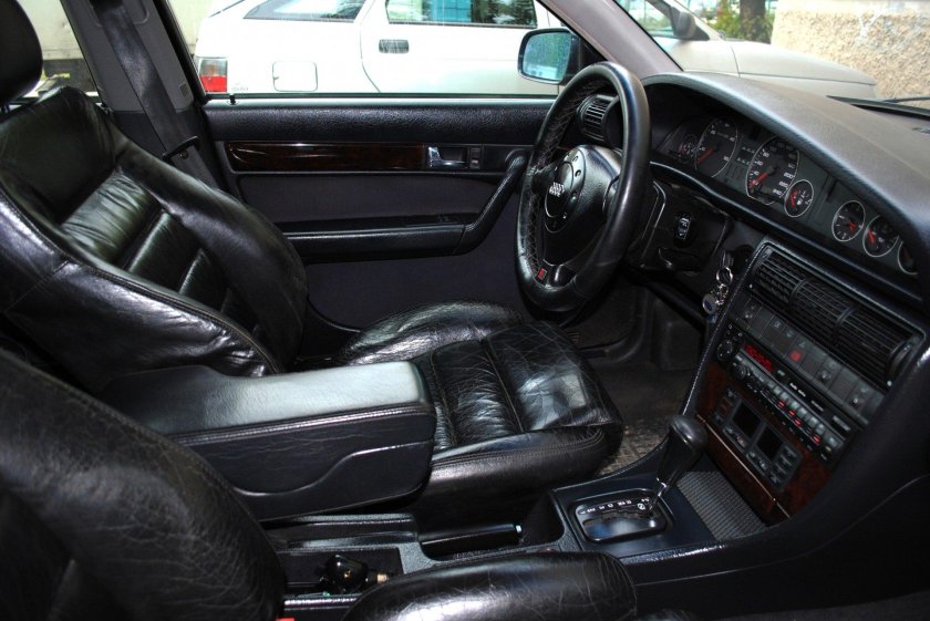 Audi a6 c4 салон