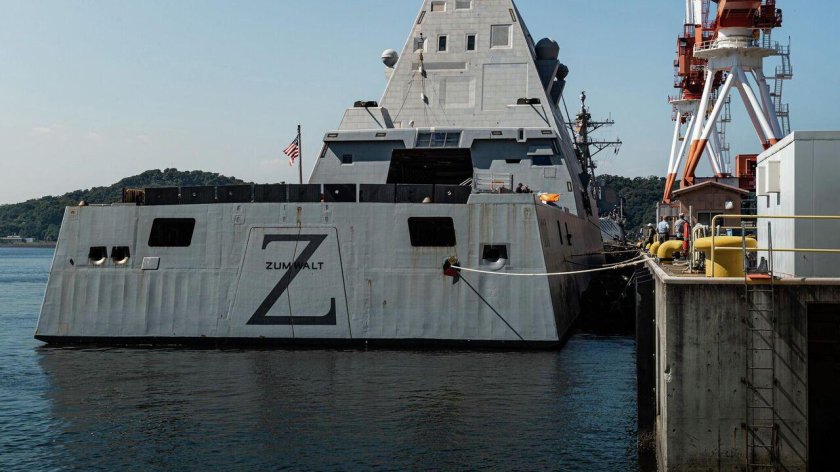 Эсминец Замволт