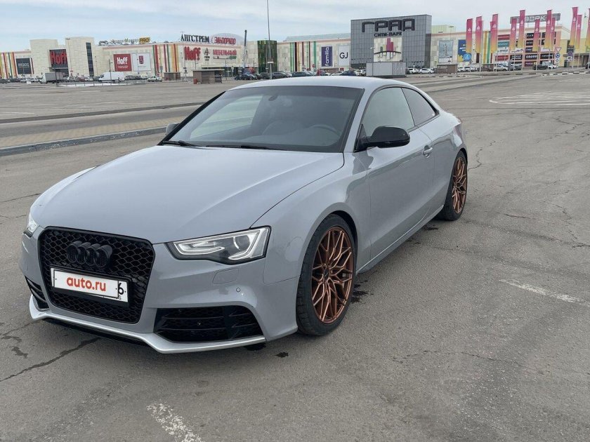 Nardo grey audi