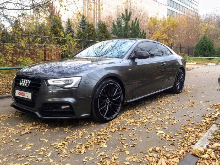 Ауди серая