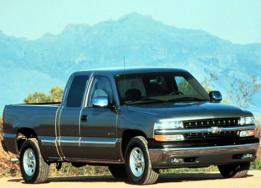 Шевроле Сильверадо 1999