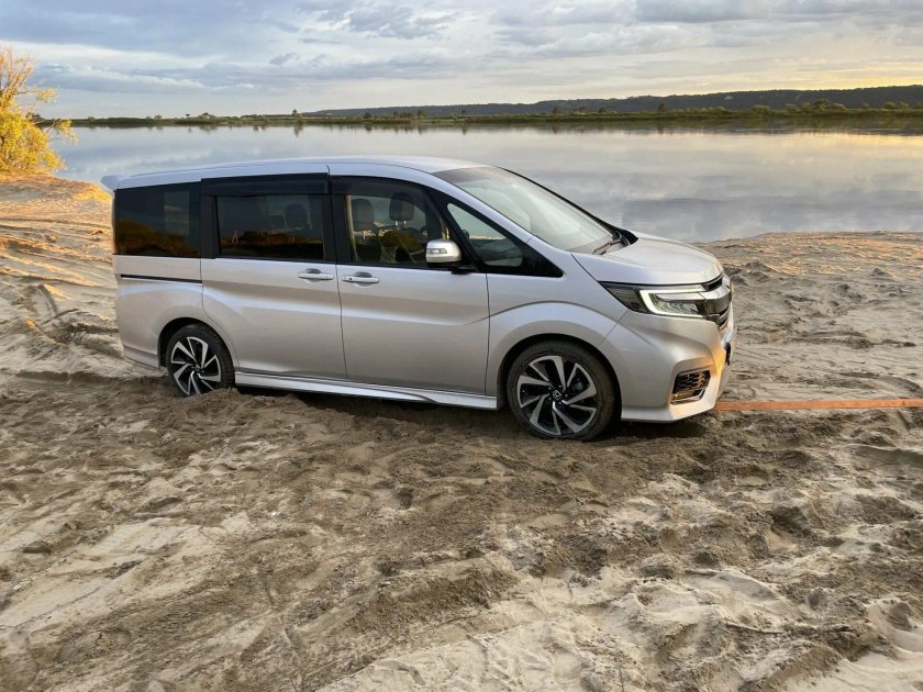 Хонда Степвагон 2019