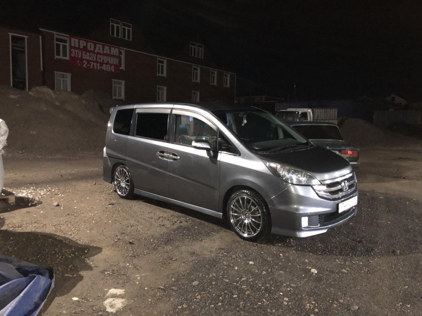 Honda Stepwgn диски r17