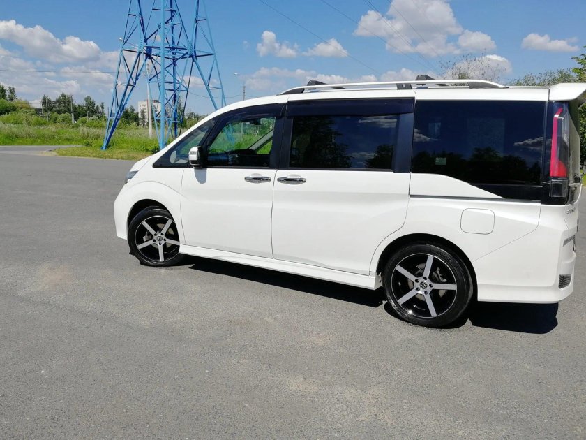 Honda Stepwgn диски r18