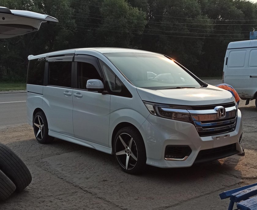 Honda Stepwgn 5g