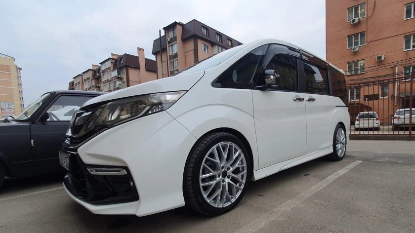 Колеса на Honda Stepwgn