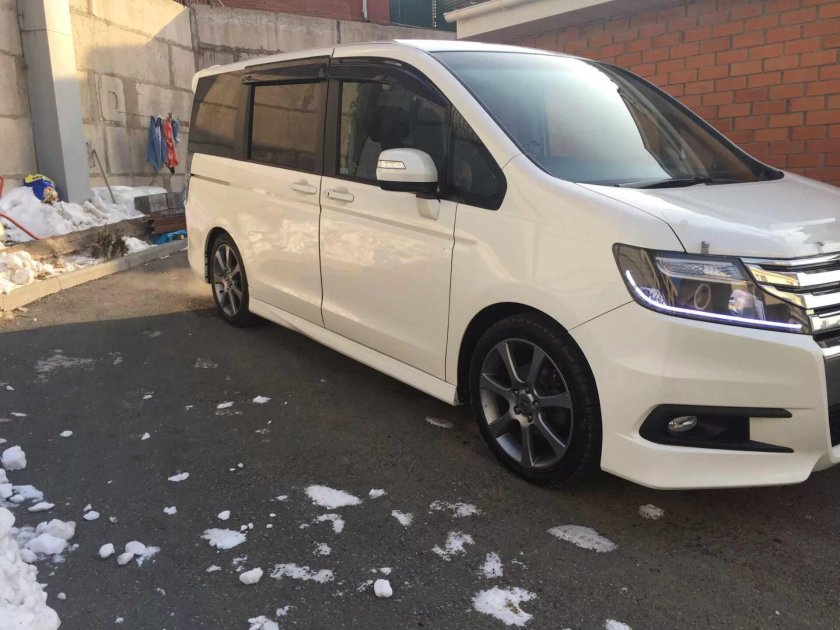 Honda Stepwgn диски r18