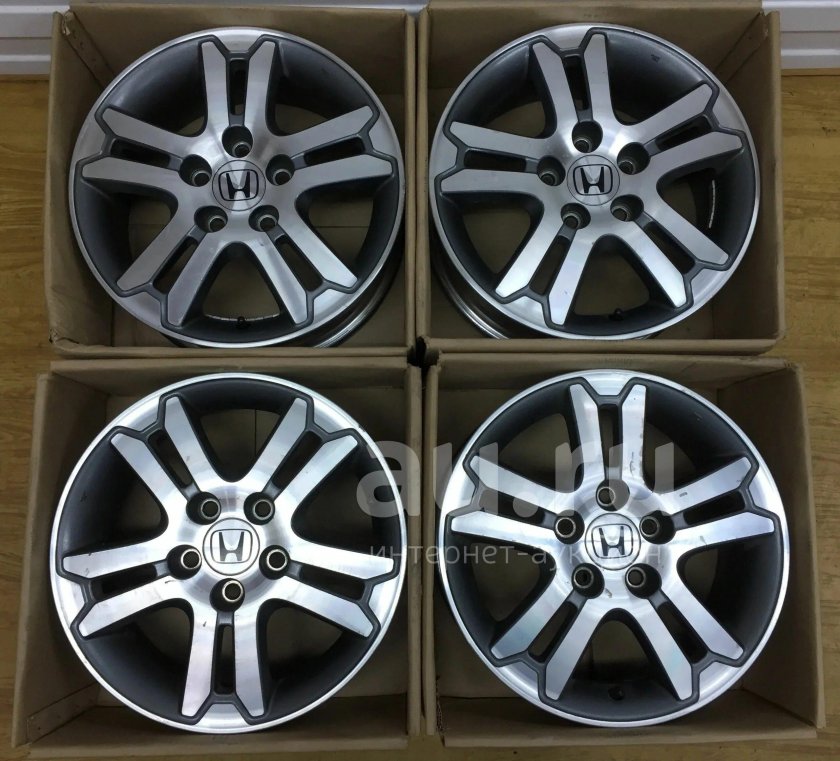 Диски на Honda Stepwgn r16