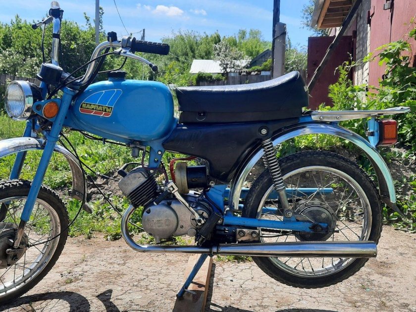 Мокик карпаты лмз 2.160