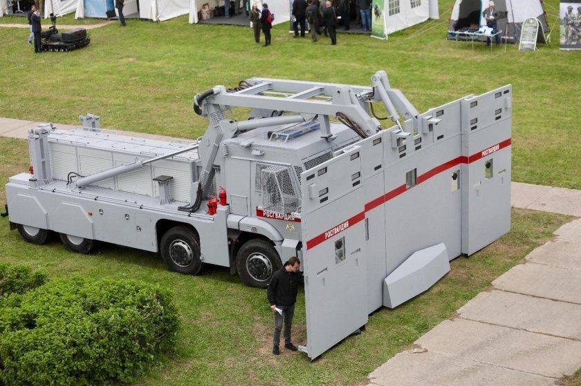 Комплекс стена Росгвардия