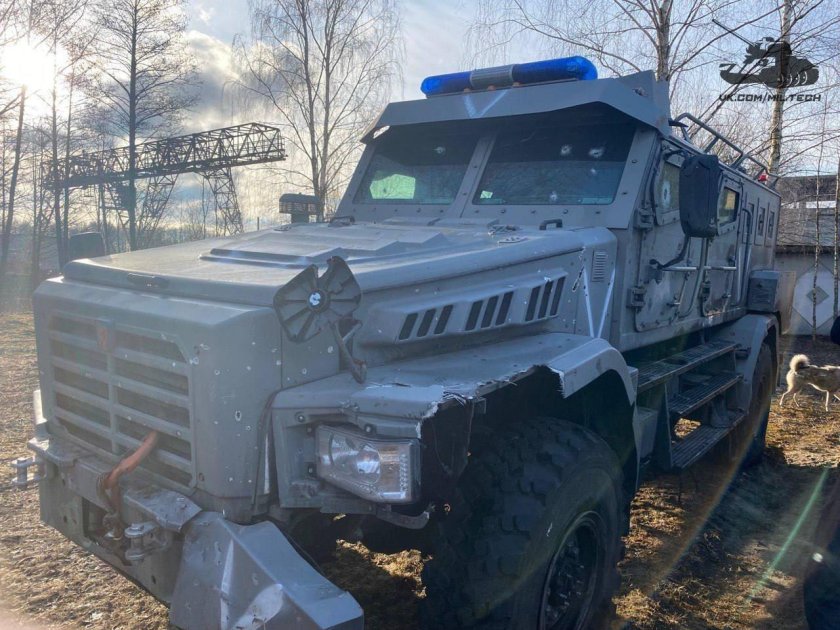 Броневик КАМАЗ-43501 патруль