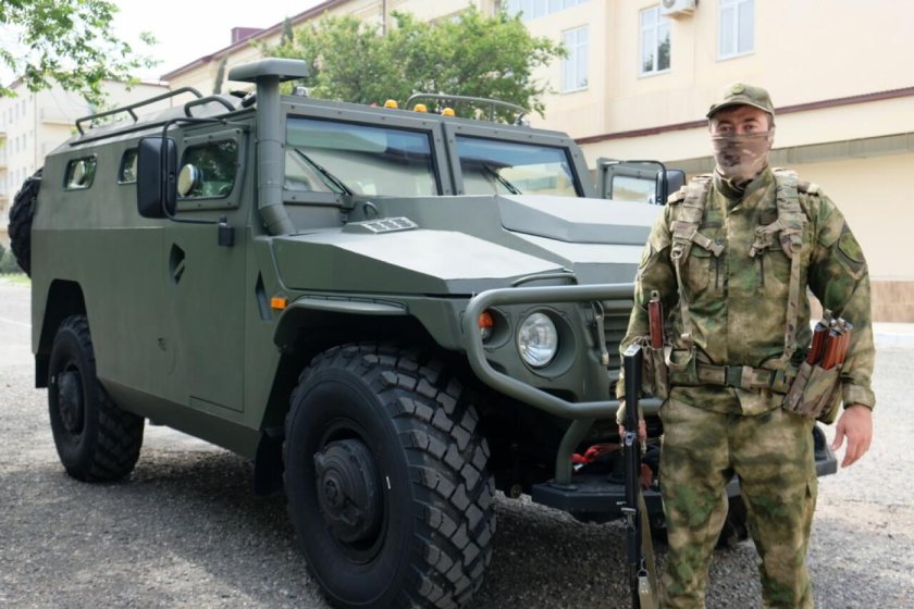 Тигр военный автомобиль